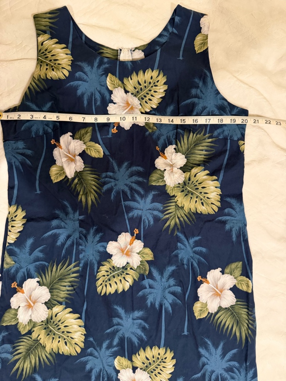 Pacific Legend Apparel Short Sleeveless Navy Hawaiian Dress - Picture 8 of 10
